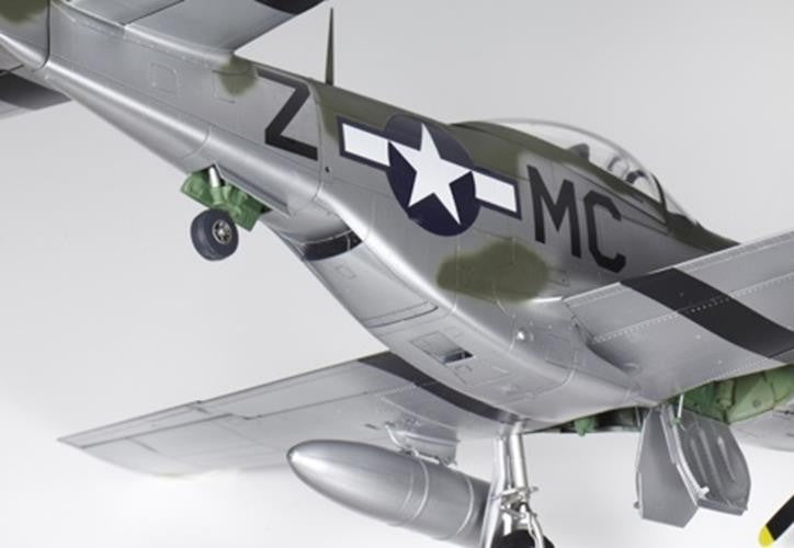 Tamiya 1/32 North American P-51D Mustang 60322 Model Aircraft Kit RRP£120