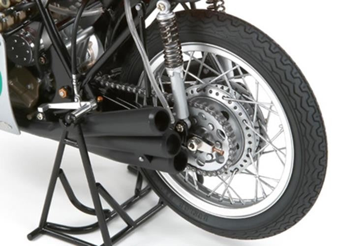 Tamiya 1/12 1:12 Honda RC166 50th Anniversary SCALE MOTOR BIKE KIT 14113
