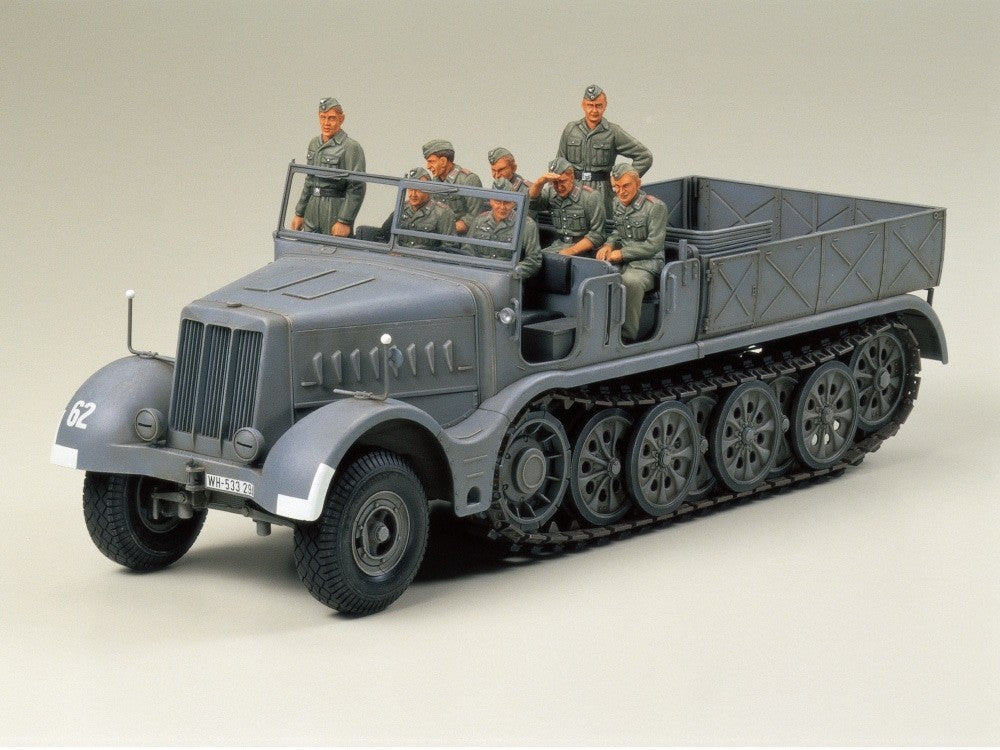 Tamiya Model Kit 1/35 German 18T Heavy Half Track Tank Model Kit Toys 35239