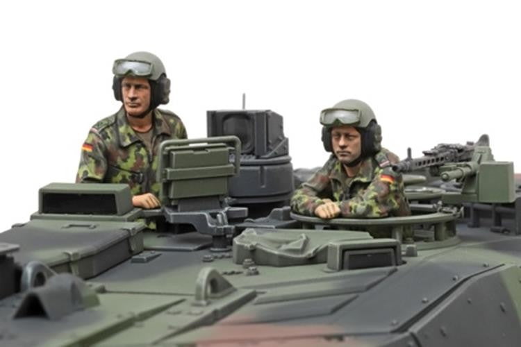 Tamiya 1/35 Leopard 2 A7Vb 35387 1:35 Scale model military Tank