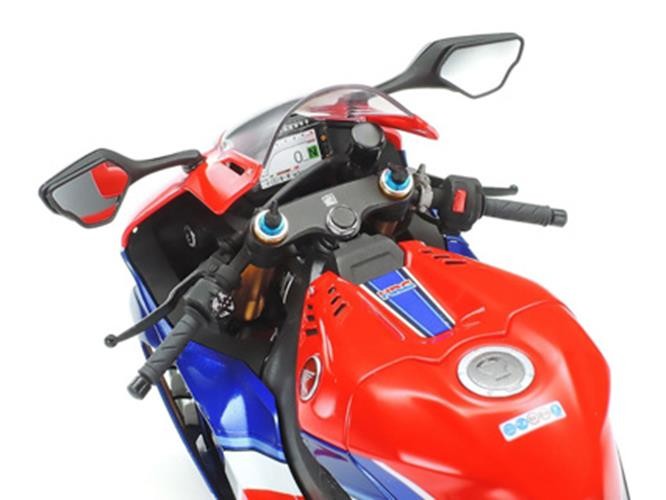 Tamiya Honda CBR1000RR-R Fireblade Special 14138 1/12 Scale Model Motorbike