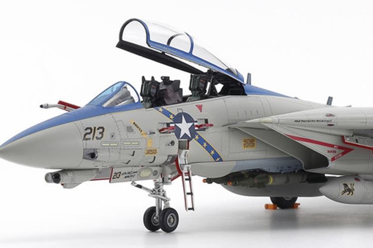 Tamiya 1/72 1:72 Grumman F-14D Tomcat SCALE MILITARY MODEL KIT 60795