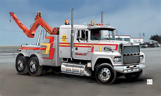 ITALERI 1:24 US WRECKER TRUCK AMERICAN SCALE MODEL KIT 3825