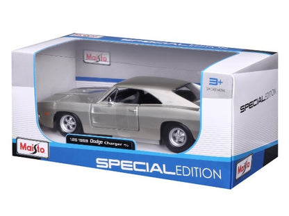 Maisto 1:25 1/25 1969 Dodge Charger R/T Diecast Model Car M31256
