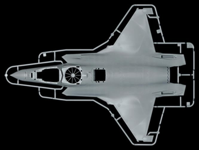 Tamiya 1/48 1:48 F-35B Lightning II SCALE MODEL KIT 61125