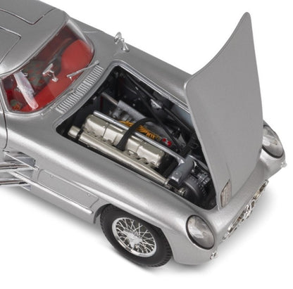 Maisto 1:18 1/18 Mercedes-Bens 300 SLR Uhlenhaut Coupe Diecast Model Car M36898