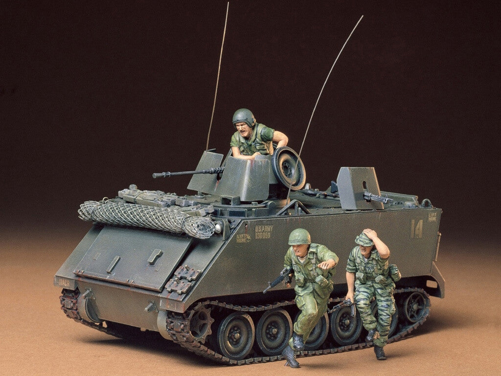 Tamiya Model Kit US M113 ACAV Tank Model Kit Toys 35135