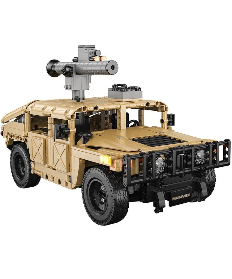 Kombat UK CaDA Building Bricks Humvee Military Vehicle Model Kit C51202W