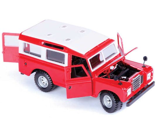 Burago 1/24 1:24 LAND ROVER SERIES 11 DIE CAST SCALE MODEL B18-22063