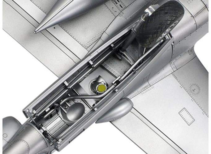 Tamiya 1/48 1 :48 Lockheed P-38 J Lightning SCALE MILITARY MODEL 61123