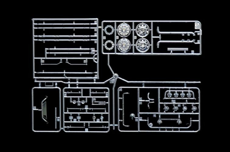 ITALERI 1:24 VOLVO FH16 VIKING Scale model Kit 3931