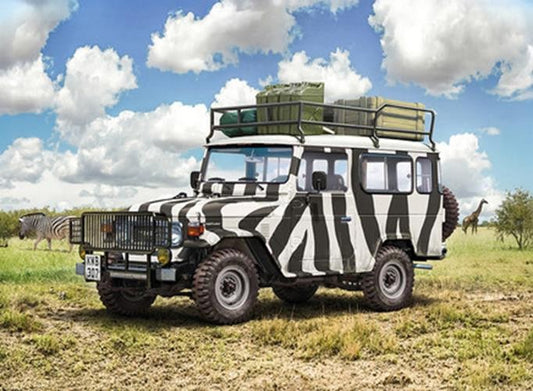 ITALERI 1:24 1/24 Toyota Land Cruiser Safari SCALE MODEL KIT 3681