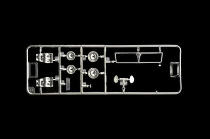 ITALERI 1:12 1/12 Lancia Delta HF Integrale MODEL CAR KIT 4709