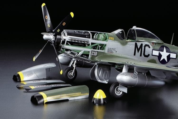 Tamiya 1/32 North American P-51D Mustang 60322 Model Aircraft Kit RRP£120
