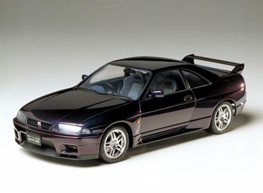 Tamiya Model Kit 1/24 1:24 Nissan Skyline GT-R V Spec SCALE MODEL KIT 24145