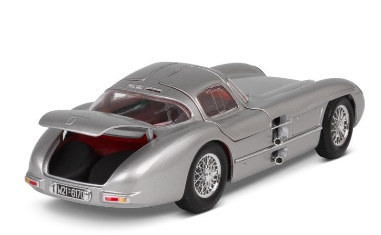 Maisto 1:18 1/18 Mercedes-Bens 300 SLR Uhlenhaut Coupe Diecast Model Car M36898