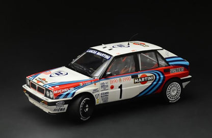 ITALERI 1:12 1/12 Lancia Delta HF Integrale MODEL CAR KIT 4709