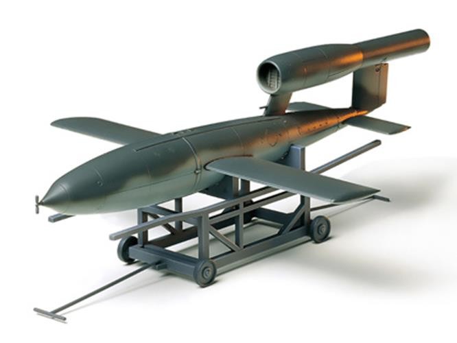 Tamiya V-1 (FISELER FI103) Unmanned V1 Flying Bomb 61052 1:48 Scale Model Kit