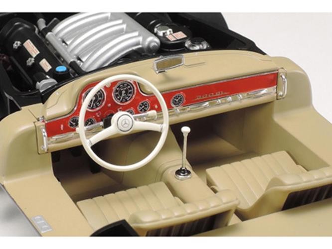 Tamiya Model Kit 1:24 1/24 Mercedes-Benz 300 SL SCALE MODEL KIT 24338