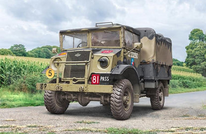 ITALERI 1/35 1:35 Chevrolet 15 CWT RR MODEL MILITARY KIT 233