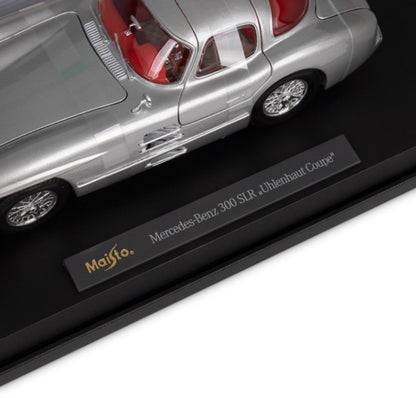 Maisto 1:18 1/18 Mercedes-Bens 300 SLR Uhlenhaut Coupe Diecast Model Car M36898