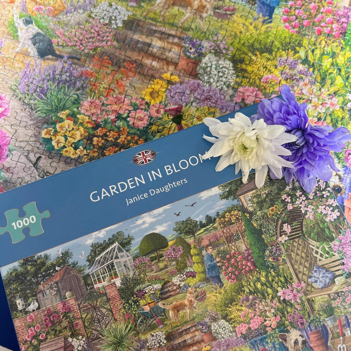 Gibsons Garden In Bloom 1000 Piece Jigsaw Puzzle G6368