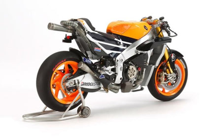 Tamiya REPSOL HONDA RC213V'14 14130 1/12 Scale Model Motorbike Kit