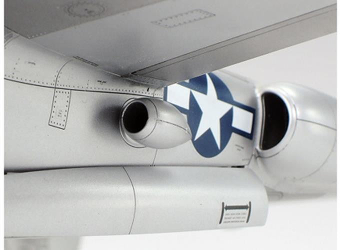 Tamiya 1/48 1 :48 Lockheed P-38 J Lightning SCALE MILITARY MODEL 61123