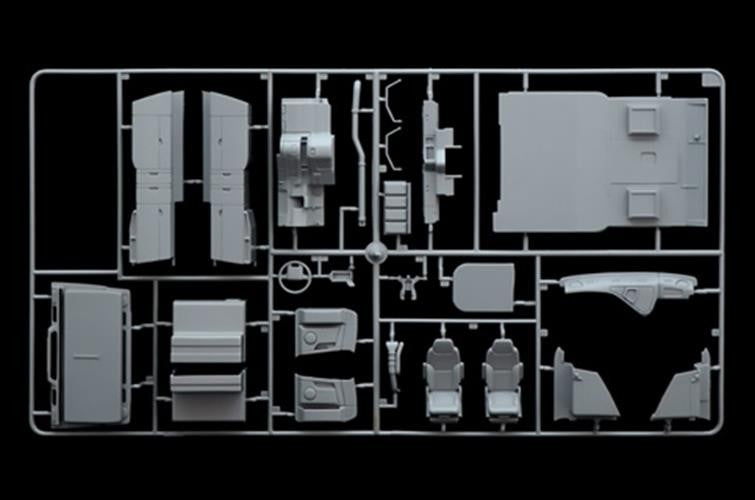 ITALERI 1:24 1/24 VOLVO VN 780 Scale Model Kit 3892