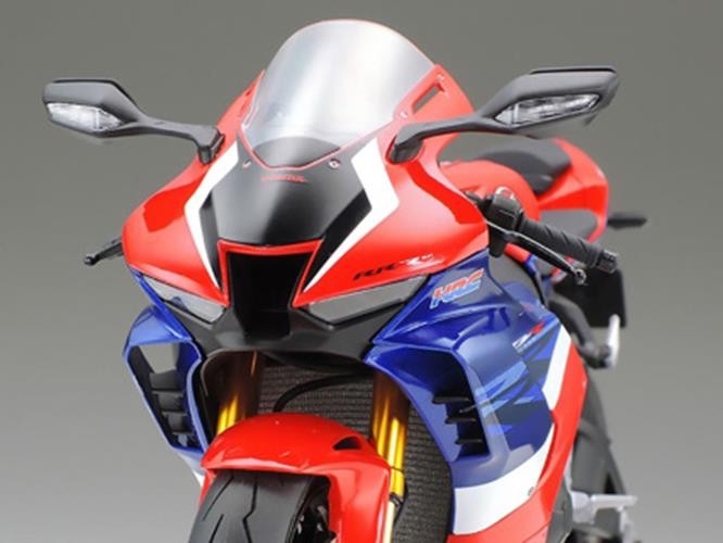 Tamiya Honda CBR1000RR-R Fireblade Special 14138 1/12 Scale Model Motorbike