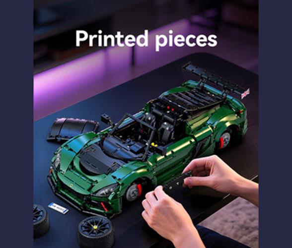 CaDA 1:8 Lotus Exige Cup 430 Car - 3730 pcs C61511W