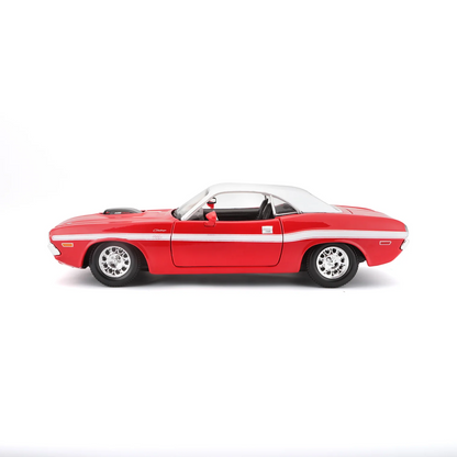 Maisto 1:24 1/24 2014 DODGE CHALLENGER R:T COUPE 1970 DIE CAST MODEL M31263