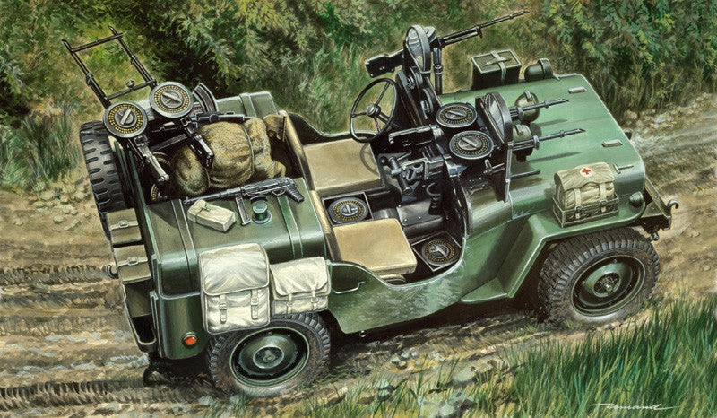 Commando Car 1:35 Model Kit by Italeri - Easy Assembly Plastic Hobby Kit no 320