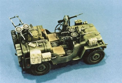 Commando Car 1:35 Model Kit by Italeri - Easy Assembly Plastic Hobby Kit no 320