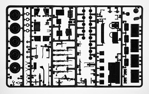 Commando Car 1:35 Model Kit by Italeri - Easy Assembly Plastic Hobby Kit no 320